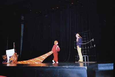 Knut Woodward et Sabine Londault dans "La Cavatine" de Ricardo Montserrat. Photo par Philippe Durieux